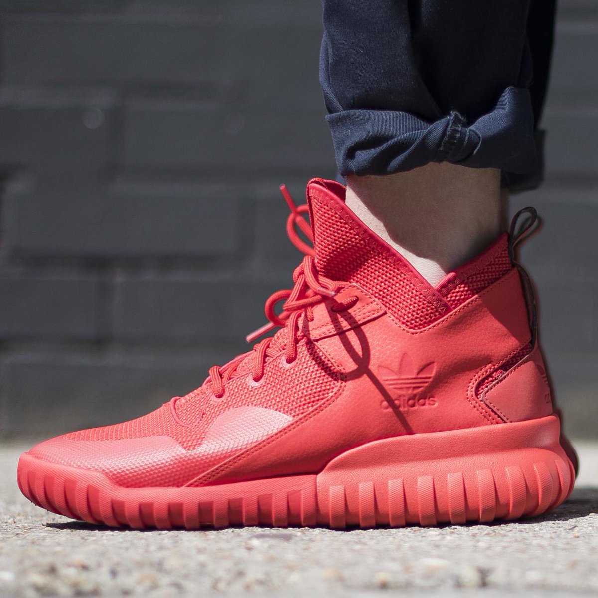 غينيس نقاء أحرق adidas tubular x on 