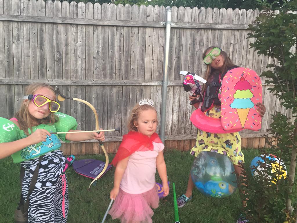 BeadsofGood's tweet photo. What's Your Girl Power? What if your talent helped us send girls to school? More to come... #WhatIfOKC #GirlStrong http://t.co/SirqHisraf