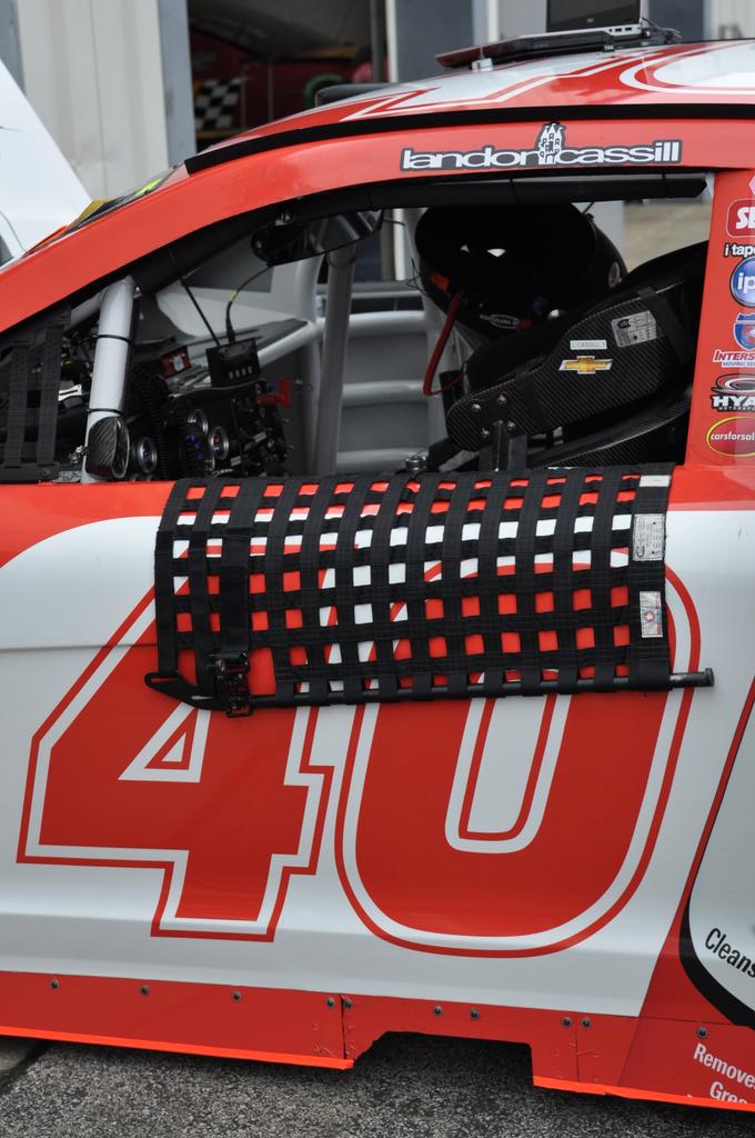 Hillman_Racing's tweet photo. The office was a busy place all weekend long for @landoncassill #QS400 #CRC40 http://t.co/aduUHESjAf