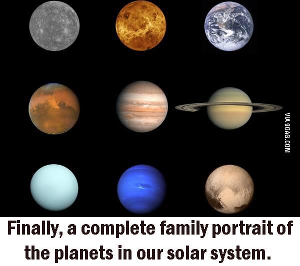 9GAG's tweet image. We now have our first true family portrait! #PlutoFlyby
9gag.com/gag/anBbq8b?re…
