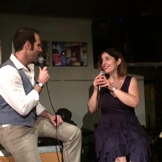 MarcusGoldhaber's tweet photo. Another awesome night @BarThalia with @sleepinbee! Next Sunday's guest: @MsMollyRyan! #MostlyMarcus #intimateswing http://t.co/EwAD7ssgvW