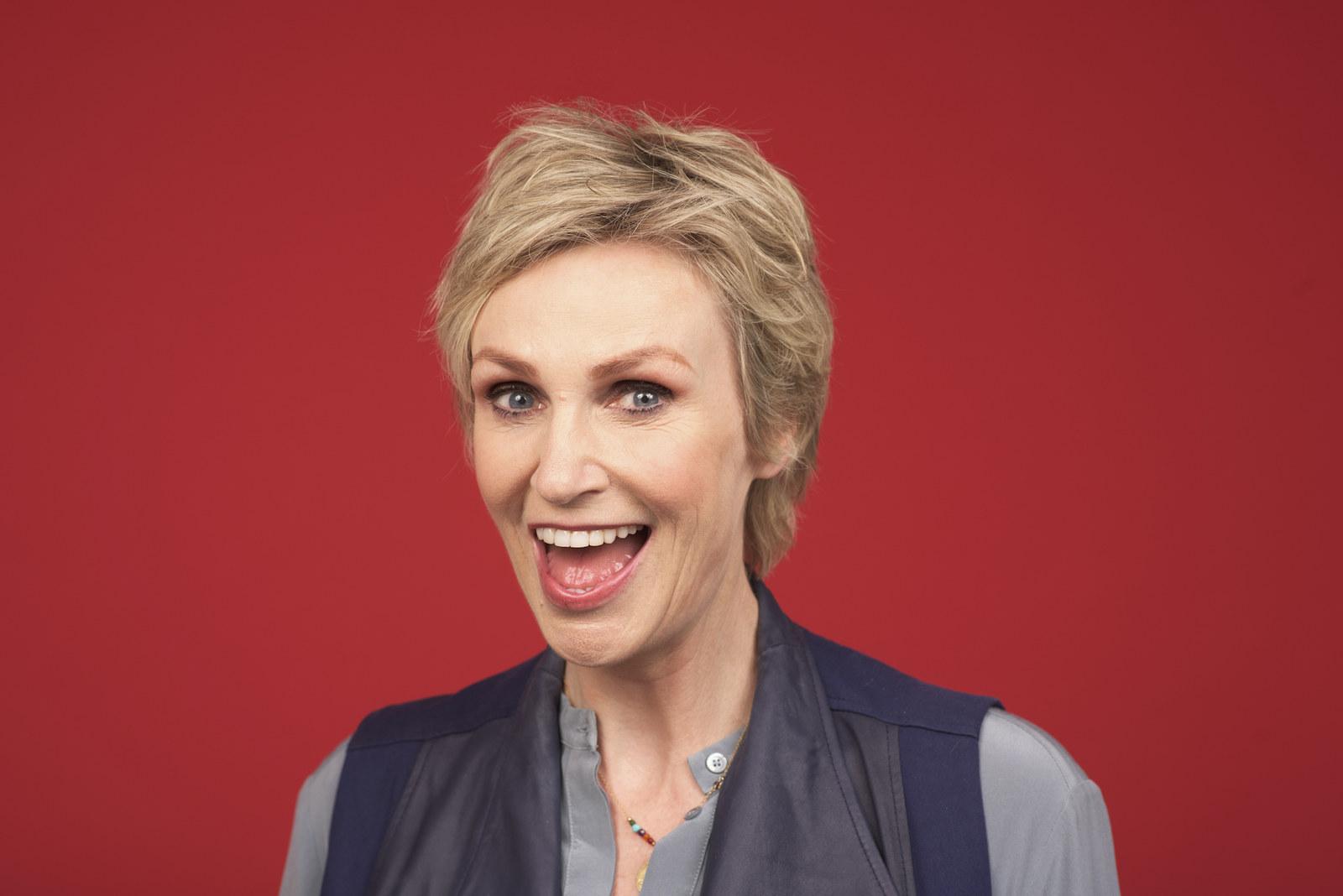  ReinaaRoyale: Happy birthday, Jane Lynch! 