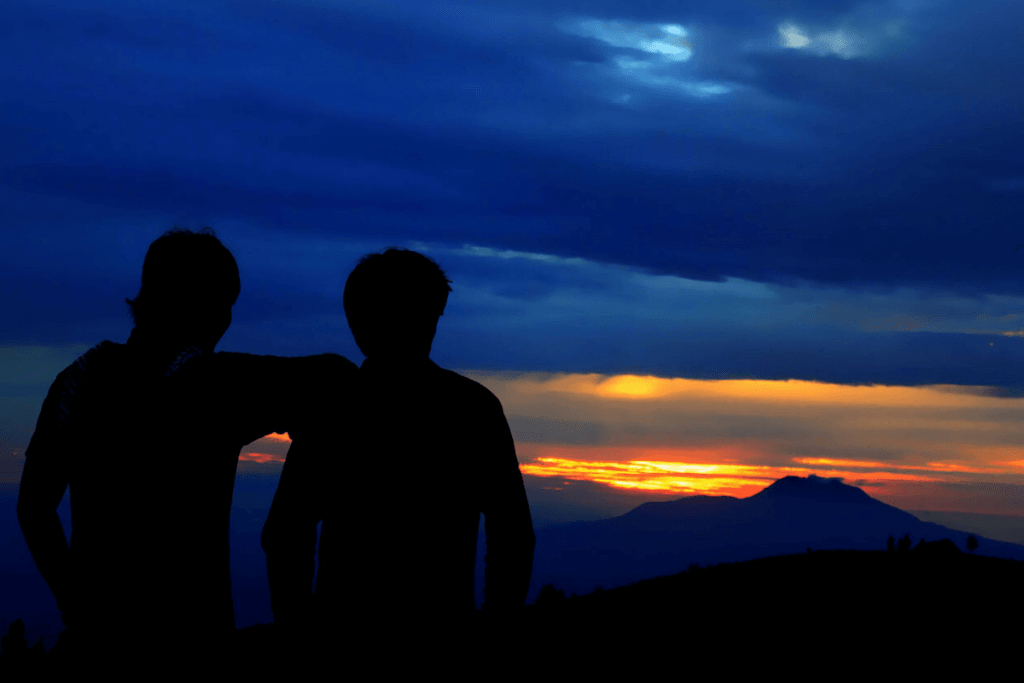 xplore_indo's tweet photo. Teknik Berjalan Pada Waktu Mendaki Gunung http://t.co/kIsKJ4pPwu http://t.co/Io8rkGX7lZ
