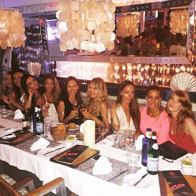 InstaIbiza's tweet photo. fine dining @ Nassau Beach Club #feelprtty #prttyme #vipservicebymonikamilde #ibiza2015 #b… http://t.co/TxFWozt1jQ http://t.co/MCJQfa1FkS