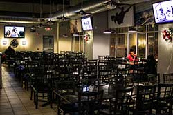 MauriziosPizz's tweet photo. Maurizio’s Pizza &amp; Sports Bar seats 150 people in the main dining room plus 25 more in the bar. 
#MauriziosPizza #MO http://t.co/bQgR3hcAON
