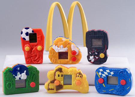 KingNdukwe's tweet photo. #TodaysKidsWillNeverKnow how McDonald's you used to give out the best toys http://t.co/oaJFxNi4ZD