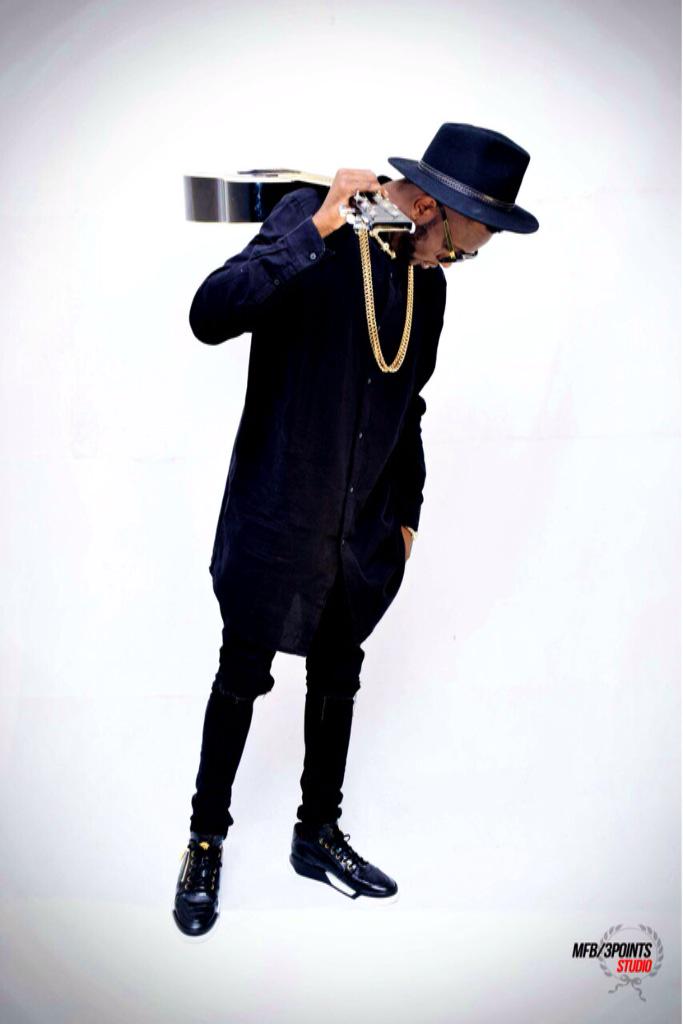 je vous invite  ce vendredi  17 juillet référence  extrême  ma campagne  venez nombreux ça va yinda mabe