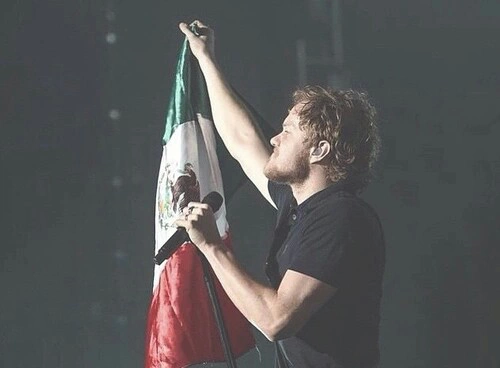 ¡HAPPY BIRTHDAY DAN REYNOLDS! I love you so so much     Happy 28\s 