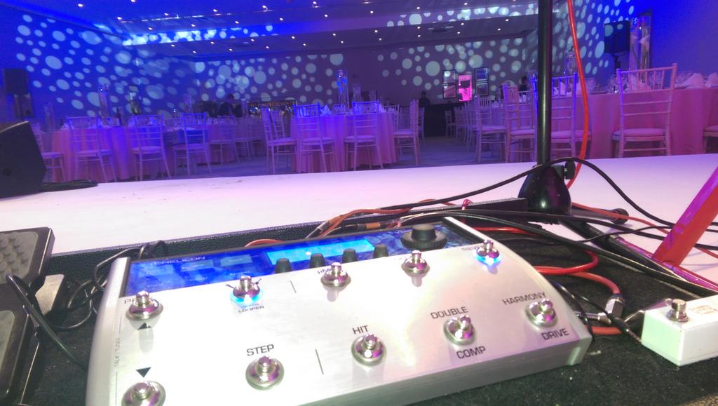 Rob Taylor tweet media