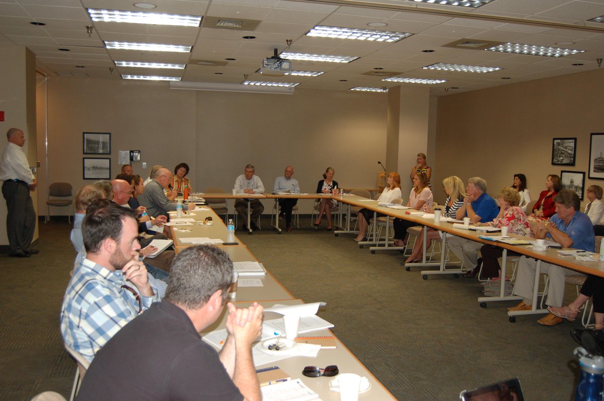 IdahoHousing's tweet image. We’re excited to see so many attendees at IHFA’s Developers’ Forum! #DevelopersForum