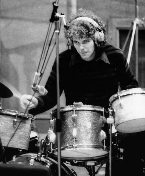 14 de julio de 1945, Happy Birthday
Jim Gordon. 