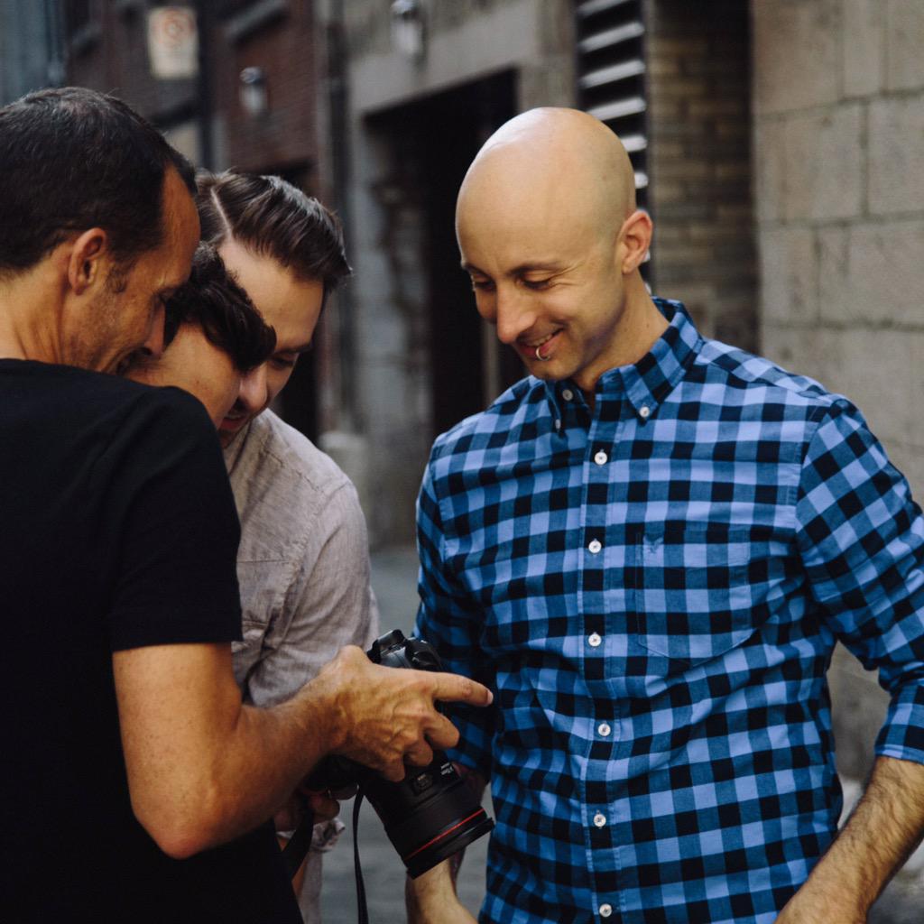 simpleplan's tweet image. Spending the day sharing photos from our #SPalbum5 photo shoot! Give us a follow to see! Instagram.com/SimplePlan