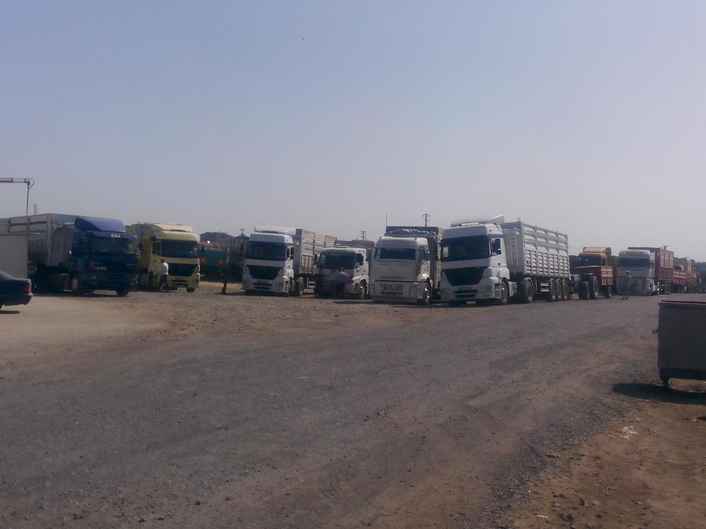 Tekirdagim_Net's tweet photo. Tekirdağ, TMO Buğday alımları devam ediyor. Yüksek fiyatla alınan buğdaylar üreticinin yüzünü güldürüyor. http://t.co/pcWmMaSF6I