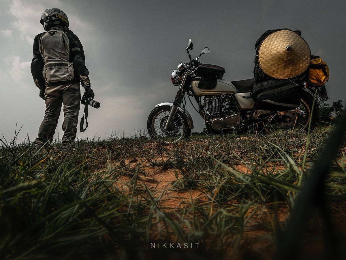 Mototechnik's tweet photo. Para que solo te importe el viaje, la experiencia y el camino, escoge REV'IT! #revit #offroad #motos #viajes http://t.co/sDHagdpfye