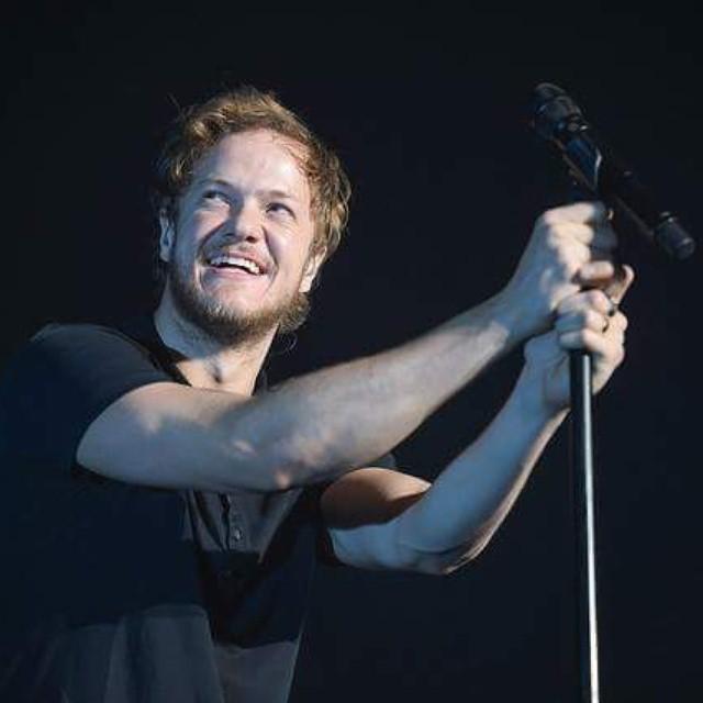 Parabéns Dan Reynolds fazendo 28 anos com muito orgulho. O Brasil é a sua casa!. Happy Birthday!!!!. 