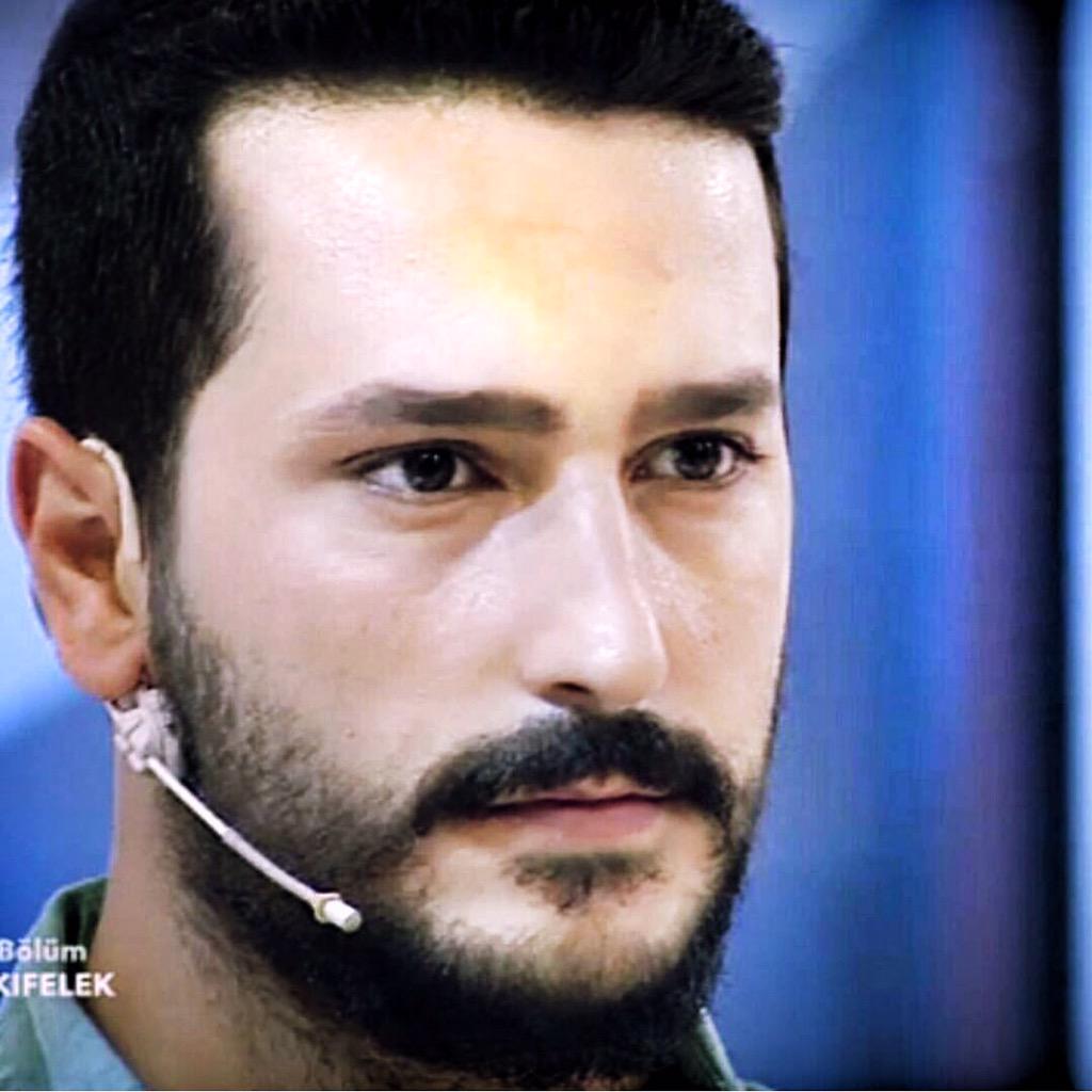 Kulaklığın etkisi = ajan tribi🙈😀