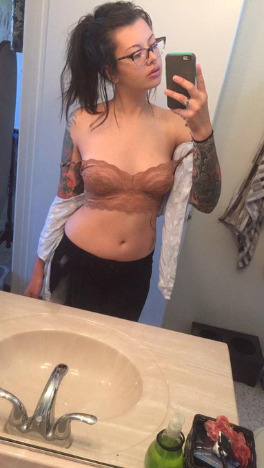 Morning mess 😍 http://t.co/X92Y64f9uI