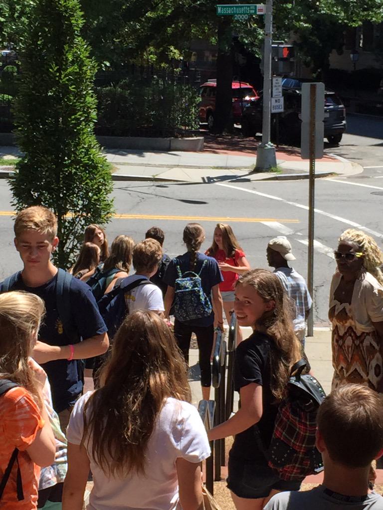 mitzvahcorps's tweet photo. .@mcorpsDC just had speakers from the @natl_homeless and did an outreach run in DuPont Circle! #MCDC15 #MC15 http://t.co/xyEU5Vh2LK