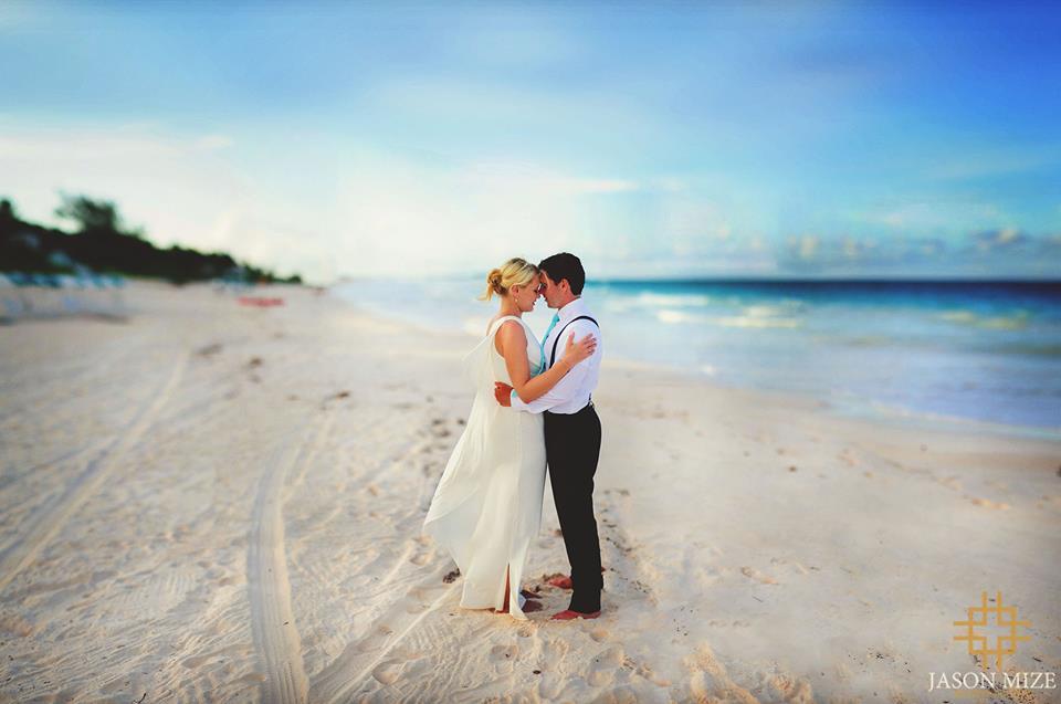 Lauren Grove (@eld_lauren) on Twitter photo Get ready to swoon! This photo by <a href="/jasonmizephoto/">Jason Mize</a> from a Bahamas wedding is unreal. theeld.com/1dcI7IG #TheVList Get ready to swoon! This photo by <a href="/jasonmizephoto/">Jason Mize</a> from a Bahamas wedding is unreal. theeld.com/1dcI7IG #TheVList