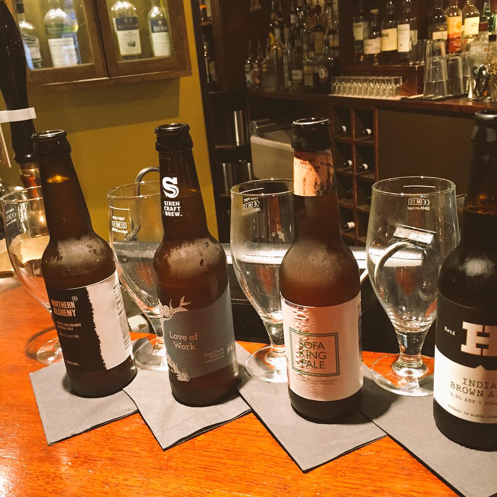 TheBroadfield's tweet photo. Kicking off #CraftBeerHour with the @HopHideout gang! #to0l #northernalchemy @SirenCraftBrew @HarbourBrewing mmmm... http://t.co/2yvOvQZ0FY