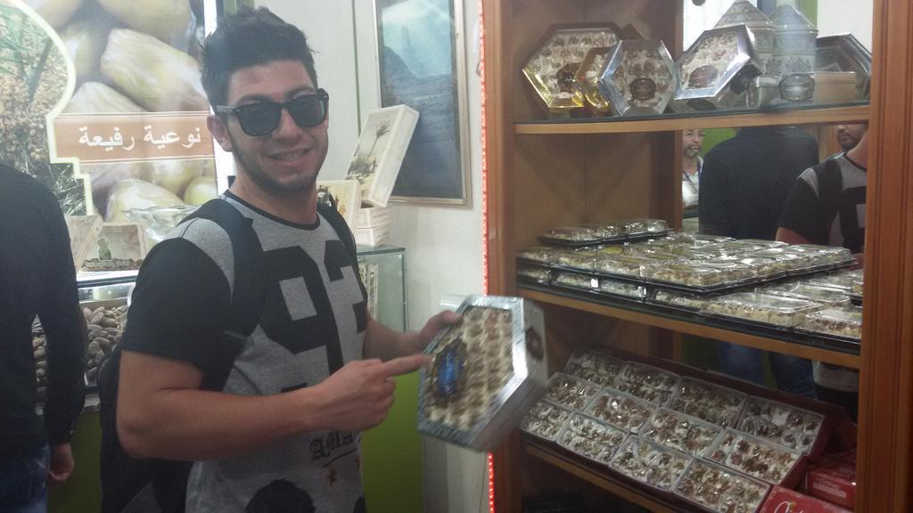 Emanhanyy's tweet photo. @Birdman_Bmd.Back to Algeria🇩🇿
I Love You 💖💖👋👑
#bmd_birdman #U_S_F
#bmd_the5 #bmd_xfactor
#The5official #TheFiveTeam http://t.co/uBMFh71SGf