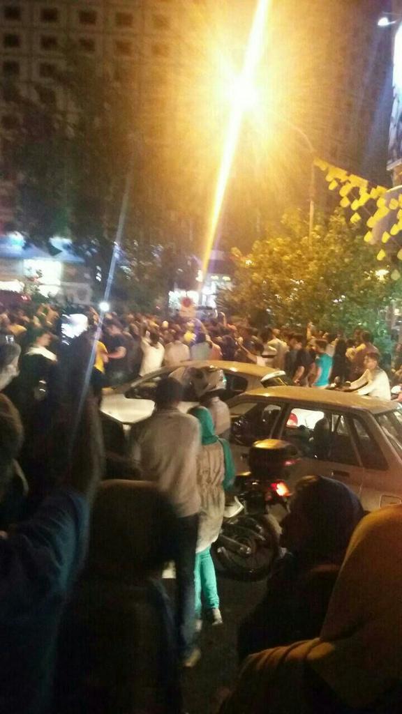 soghand4048's tweet photo. #irandeal http://t.co/HORnmrgKpu