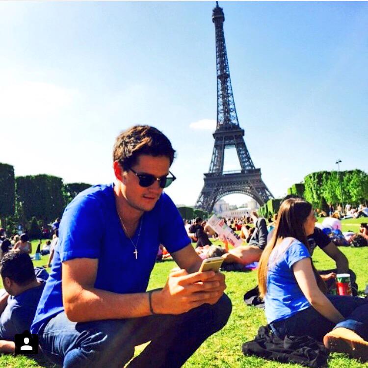 ASUDeltaSig's tweet photo. Happy Bastille Day or la Fête nationale, celebrating the revolution of 1789. 

Vive la France 🇫🇷 to brother Hugo! http://t.co/kuUy613OA1