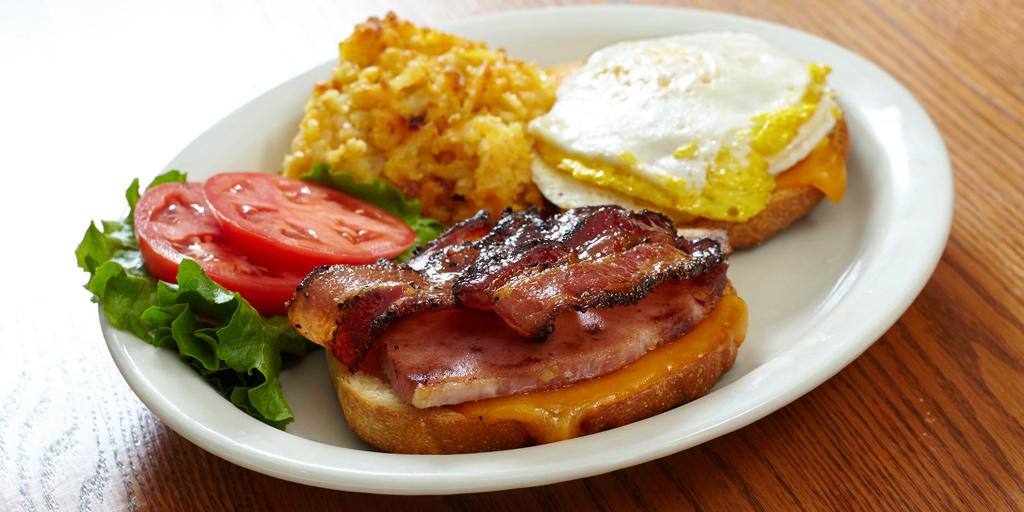 Cracker Barrel on Twitter: quot;Our Maple Pepper Bacon Breakfast Sandwich is served open face to Cracker Barrel on Twitter: quot;Our Maple Pepper Bacon Breakfast Sandwich is served open face to