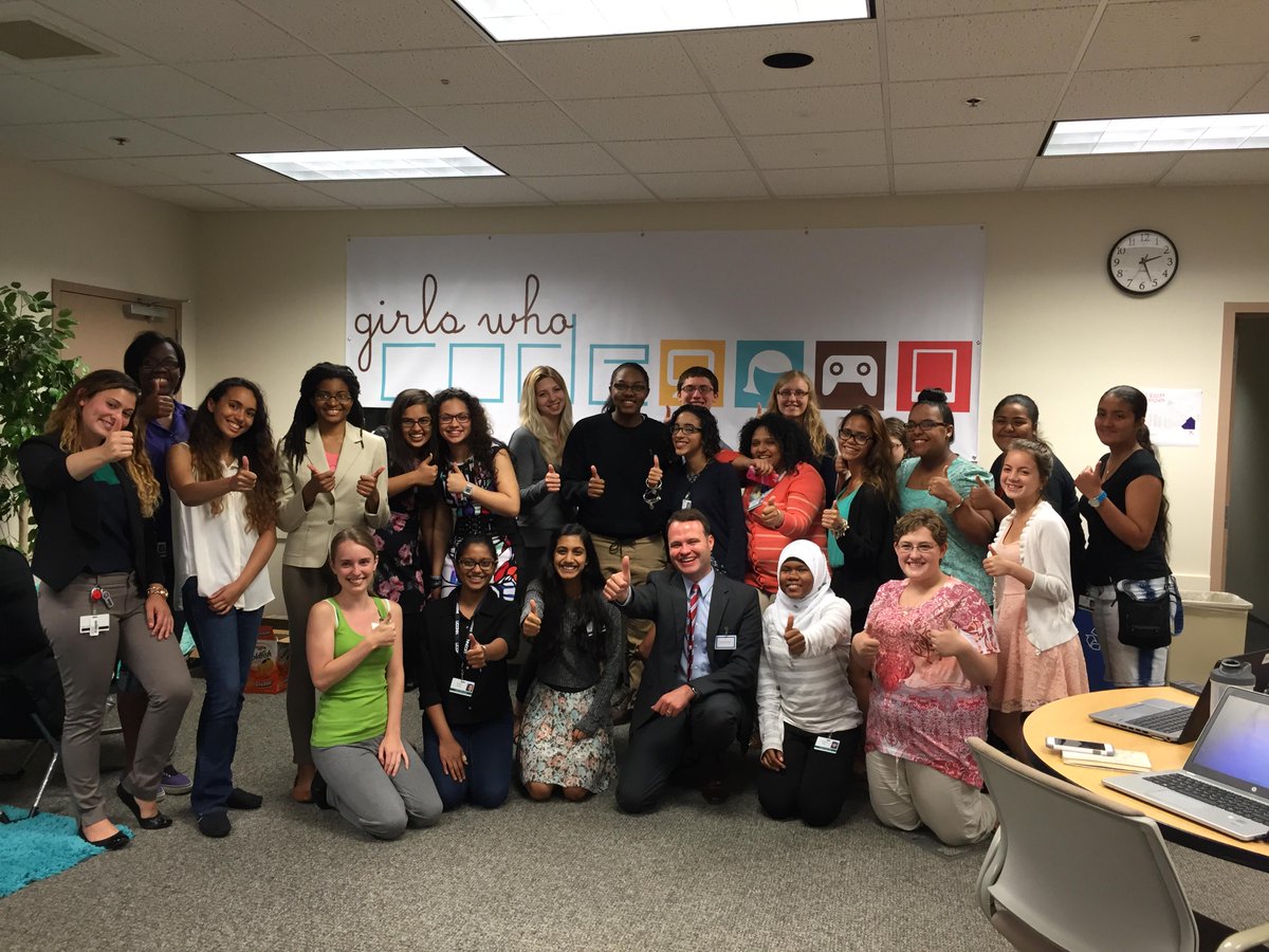 EricLesser's tweet photo. Programing skills can be the key to a bright future, and a lot of fun, too! Congrats @GirlsWhoCode #Spfld #MaPoli http://t.co/mp4K6pi0Jp