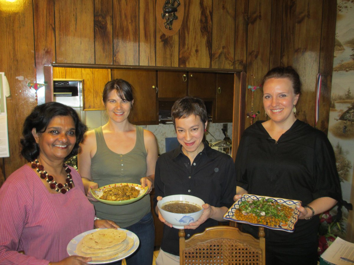 MuktiBanerjee's tweet image. Come and join me this Friday 6:30 pm #cookingclass #indiancookingclass #fun