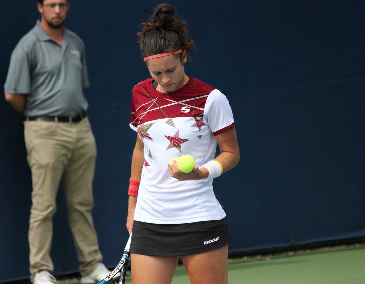 July 14 Tennis Women S Singles Quarterfinals Venezuela S Andrea Gamiz Perez Lost To Puerto Rico S Monica Puig Monica Puig Women Running