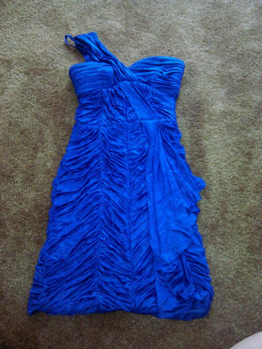 Anyone recognize this dress ? http://t.co/N4tFCCMjaJ<a href="/tag/mvsales"class="tags"><span>#mvsales</span></a>