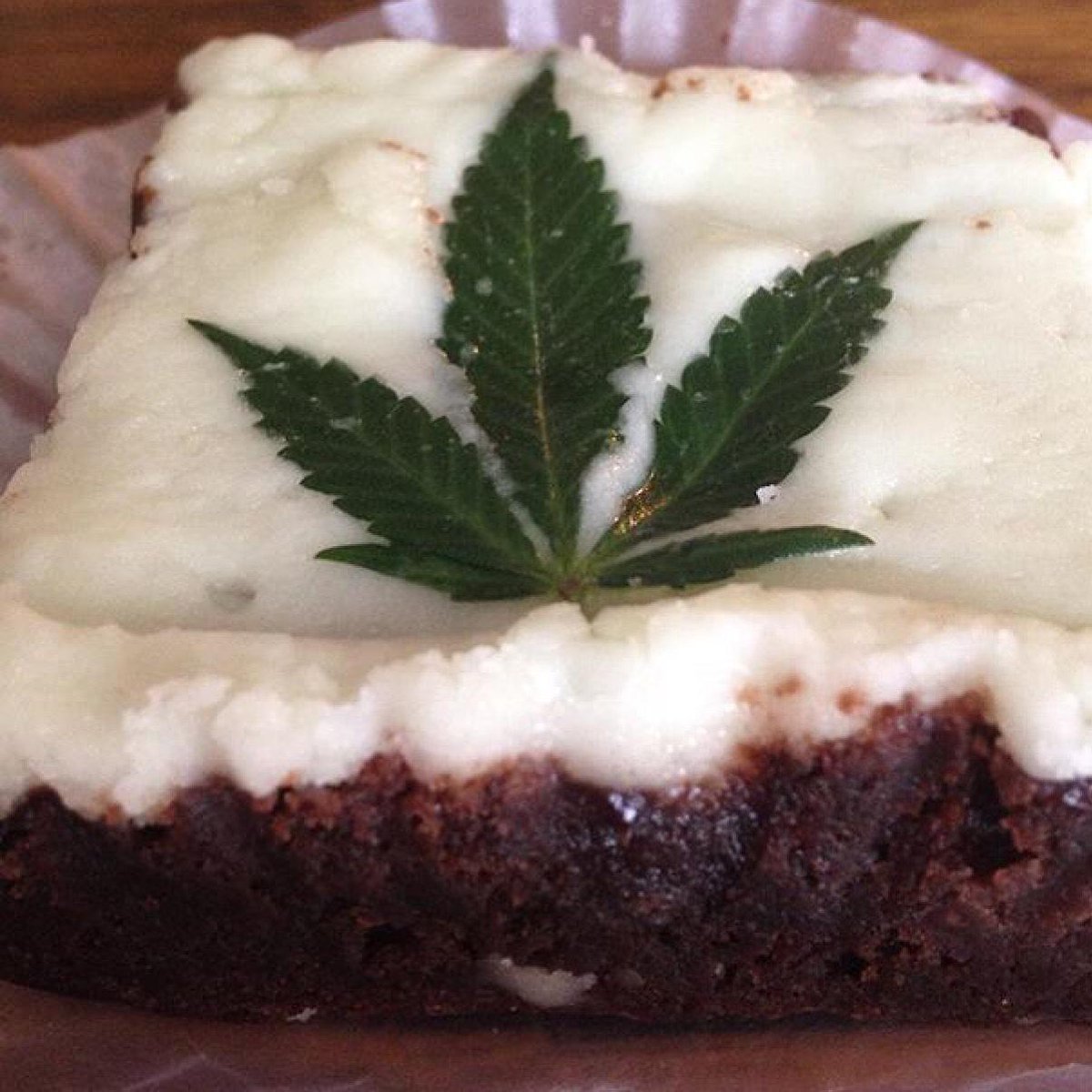 NelaCollective's tweet photo. Magic Brownie. ✨
#edibles #marijuana #cannabis #cannabiscommunity #pot #weed #brownies #weedandedibles http://t.co/GZ9p6i7bvd
