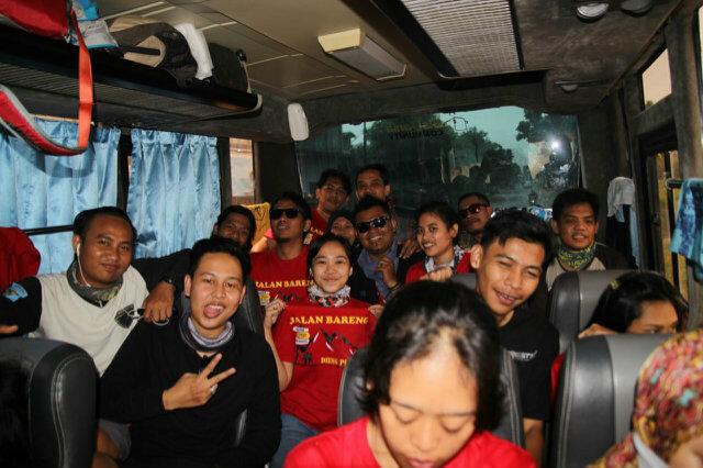 bellodesta's tweet photo. @tiaraacitra @antogandring7 @DediDiego @JamalChairul @nandaiam http://t.co/awwj3sPNqv