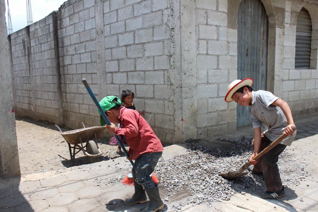 handsorg's tweet image. Help us to make the world a better, happier place! Learn about our volunteer opportunities at handsorganization.org