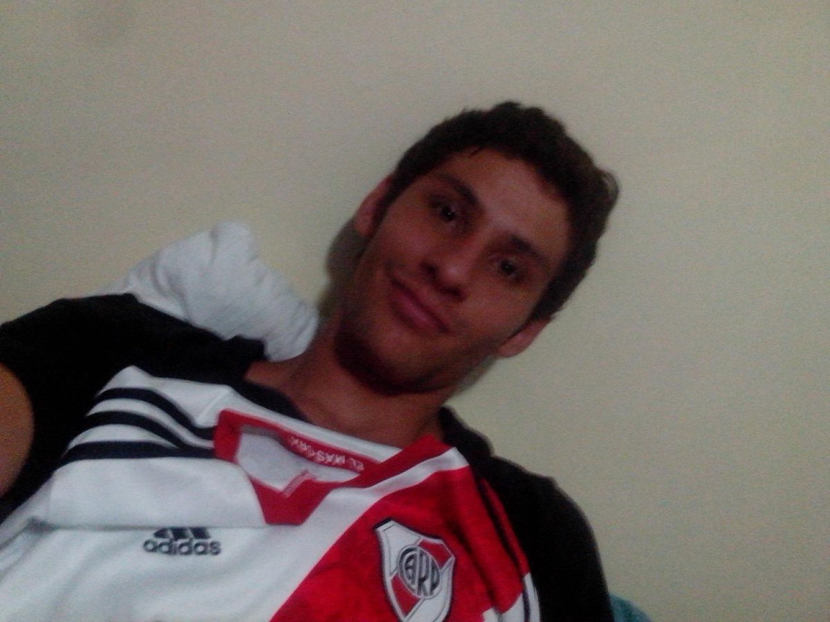 Santyreschoco's tweet photo. #RiverxFOX http://t.co/5RRo9Yatts