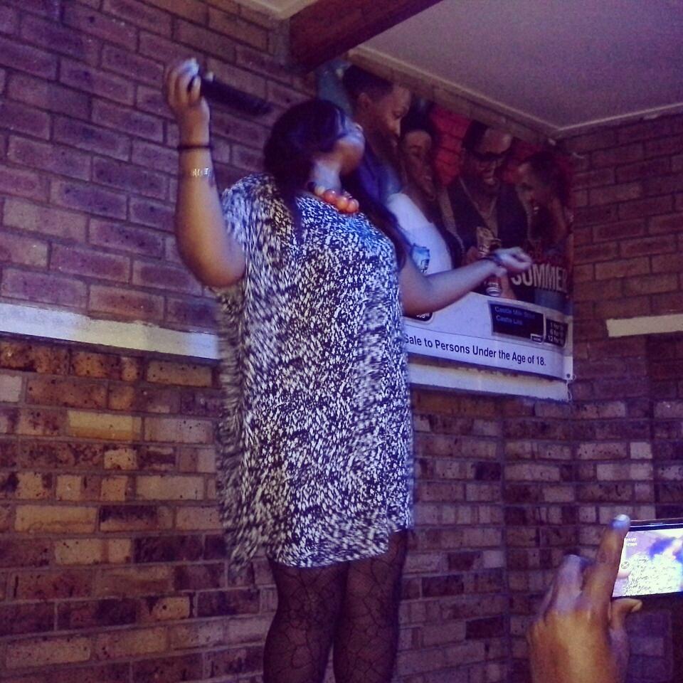 fyrus_yolanda's tweet photo. Xhegu-Xhegu sending my last Gudbye to my great grandmother http://t.co/78uL4kAFIB