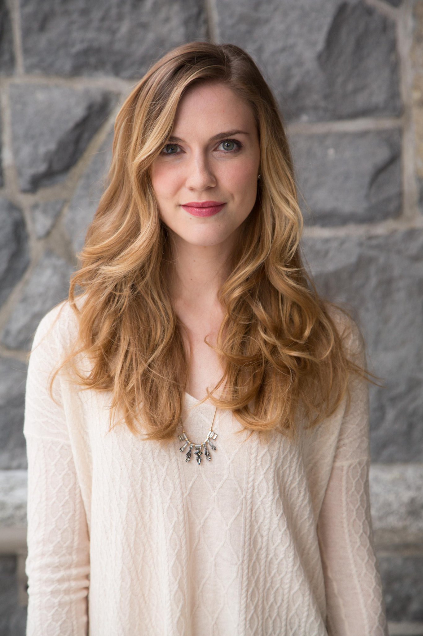 Happy Birthday to Rising Star Sara Canning! 