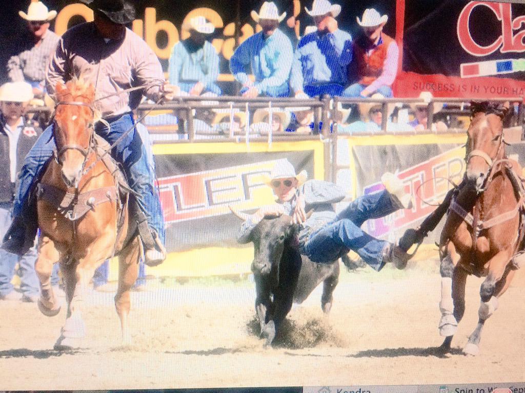 kendrasantos's tweet photo. Brady Wakefield died Sunday night &amp; today his little brother, Riley, took the lead in Rd 1 at the high school finals. http://t.co/xPcLSbpClT