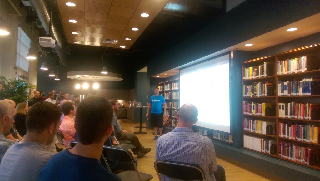 BlueIronIP's tweet photo. @krowdify rocking @fcnewtech. #startups http://t.co/d6PHGoROIS
