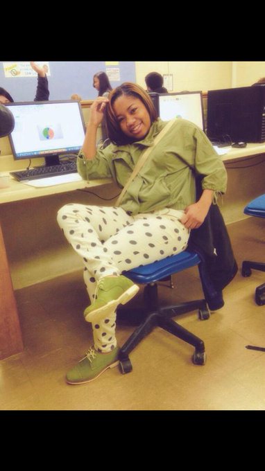 Watch Yaya🎖️'s leaked NSFW photo on TwXstars