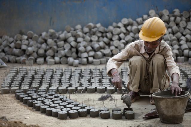 Jha_jee_jr's tweet photo. They build India. Skill and contribute to nation building. #SkillForPride #WorldYouthSkillDay http://t.co/q3j58eU5zq