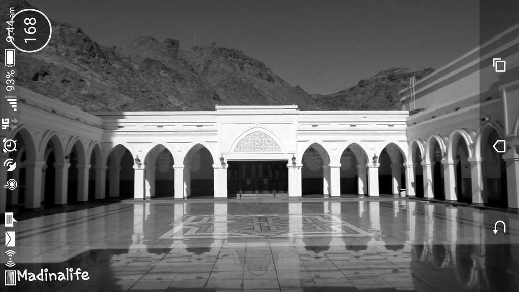 MadinaLifeSnap's tweet photo. #Madinah_live  مسجد الخندق ( السبع مساجد) #المدينة_المنورة #Madinalife @Snapchat #eid_live #EidMubarak #Madinah http://t.co/uk3MWPxljc