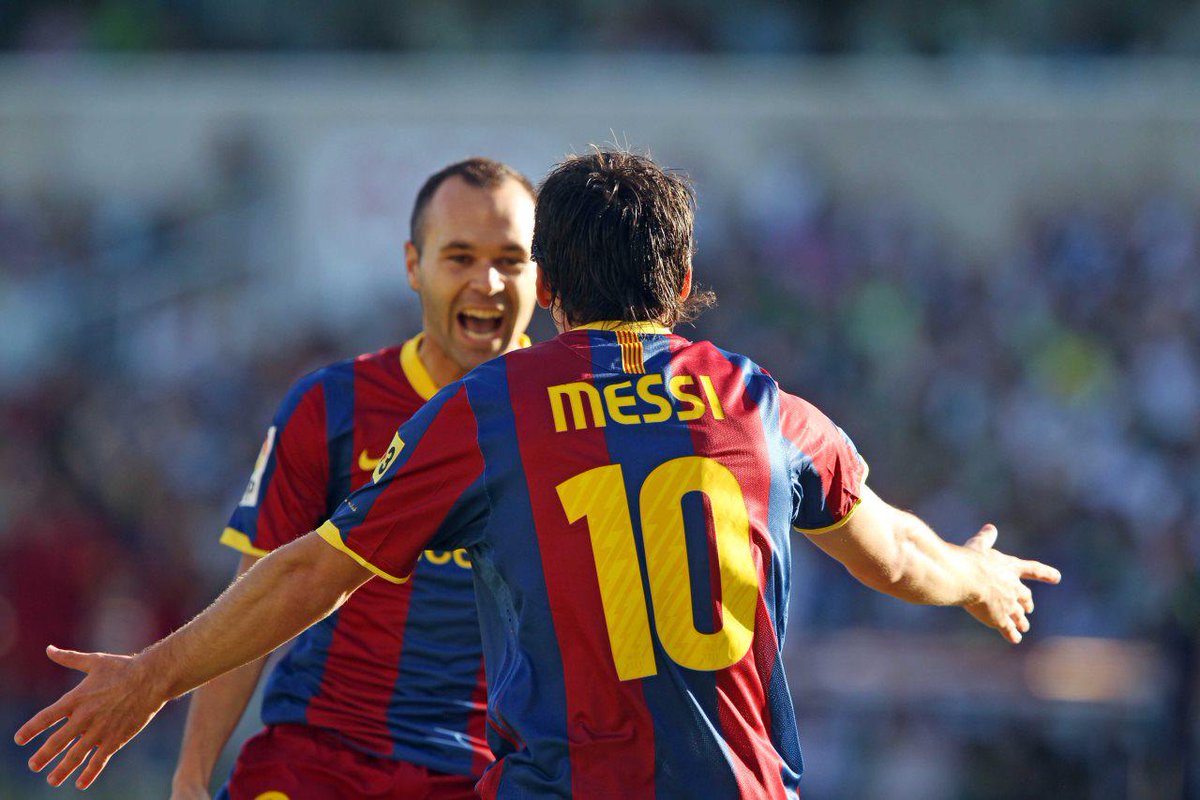 FCBarcelona_es's tweet photo. Messi e Iniesta marcaron en el último estreno de Lliga con el Barça como visitante  http://t.co/7xPQalcv8w http://t.co/y1RSmwZUsQ
