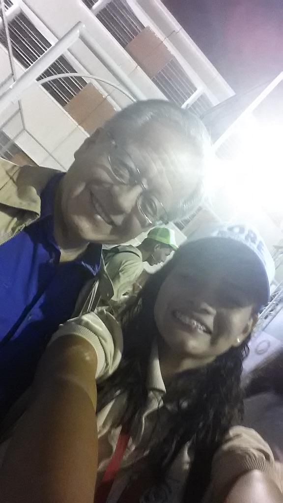 NLeonh's tweet photo. Con la Juventud de la @OBEYaracuy y @GeneGRodriguez http://t.co/8UU360Qsem