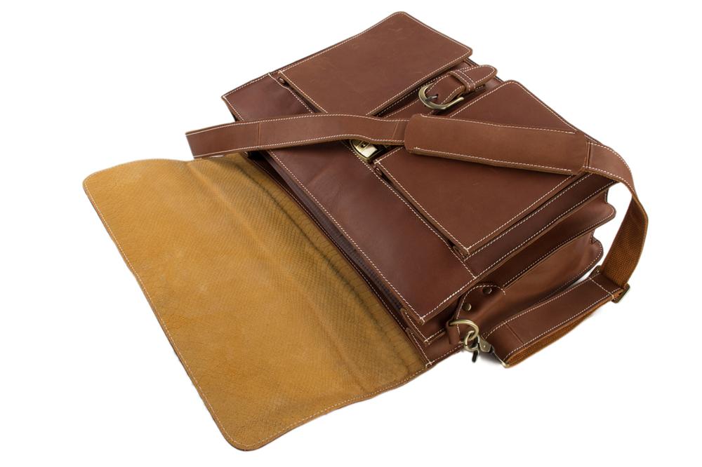 Andywangyifu's tweet photo. Vintage Brown Cowhide Leather Briefcase, Travel Bag, Men's Handbag   http://t.co/6It2YroKfW http://t.co/AASoZ6BkNE
