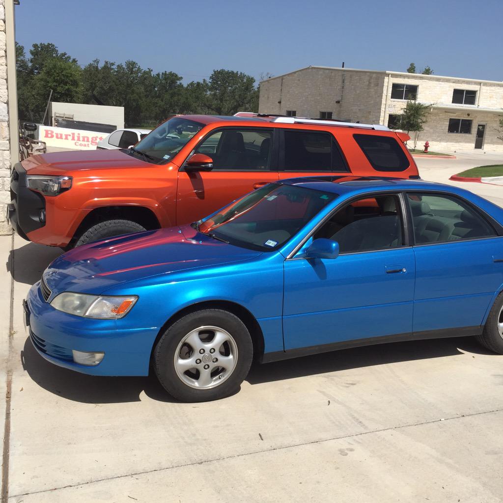 FastSignsATX's tweet image. 2 very nice color change wraps!