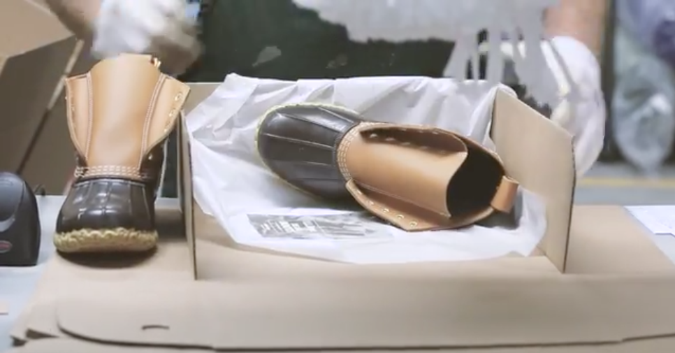 gearpatrol's tweet image. Behind the scenes at L.L. Bean to see how they construct their iconic boots gear.gp/lKnBq #style