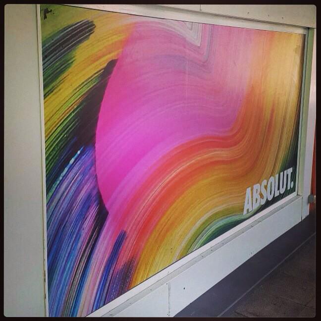 #besummer #rotulación #barcopas @edenbeach_copas  #vinilodecorativo #coloresporuntubo #pantonesamontones