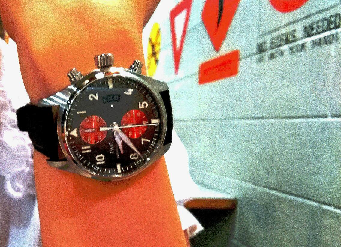 1970est's tweet photo. Whatta gift! #IWC #lufet #howmuch http://t.co/h2CLNsxVo6